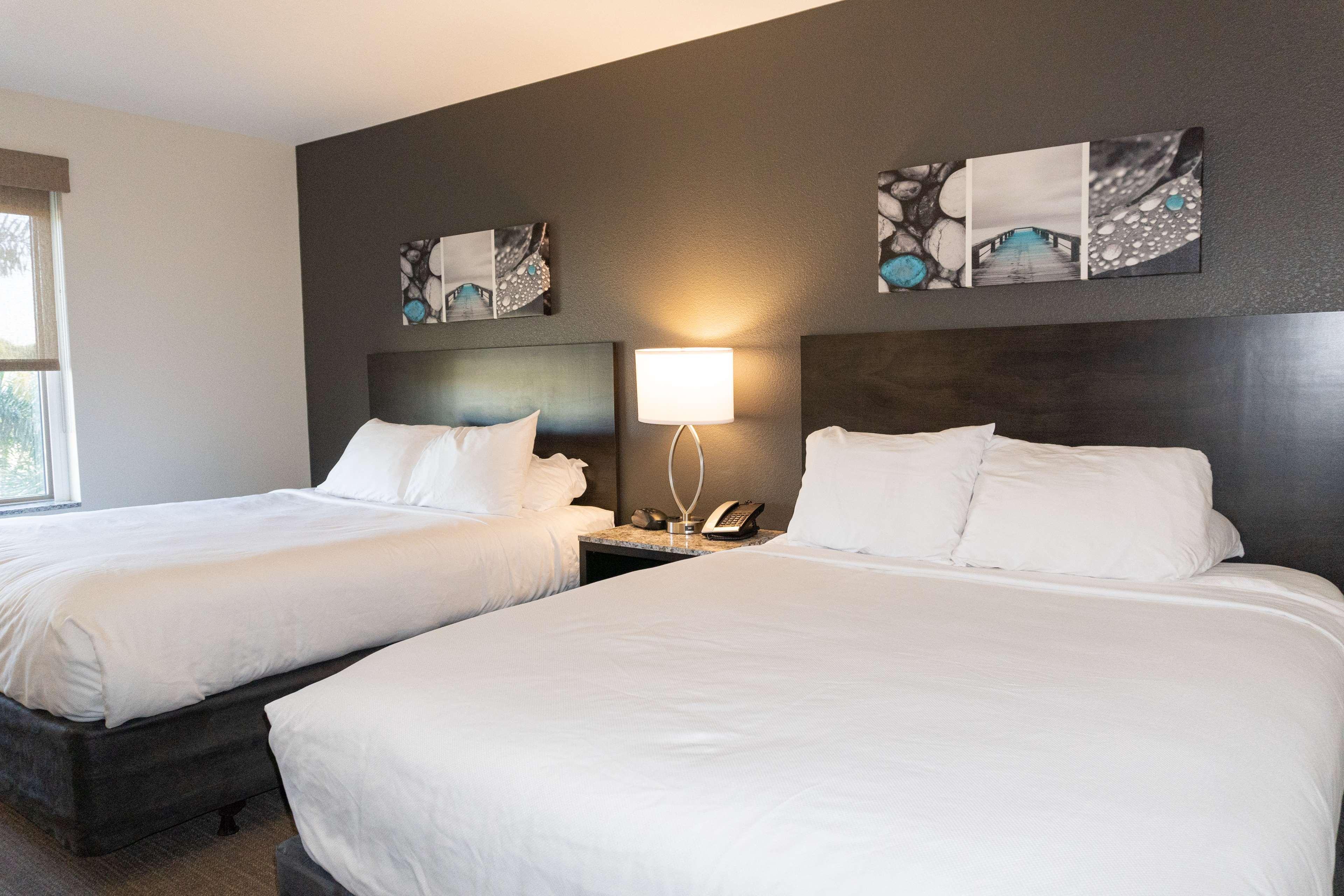 Magnolia Pointe; BW Signature Collection Fruitville Bagian luar foto