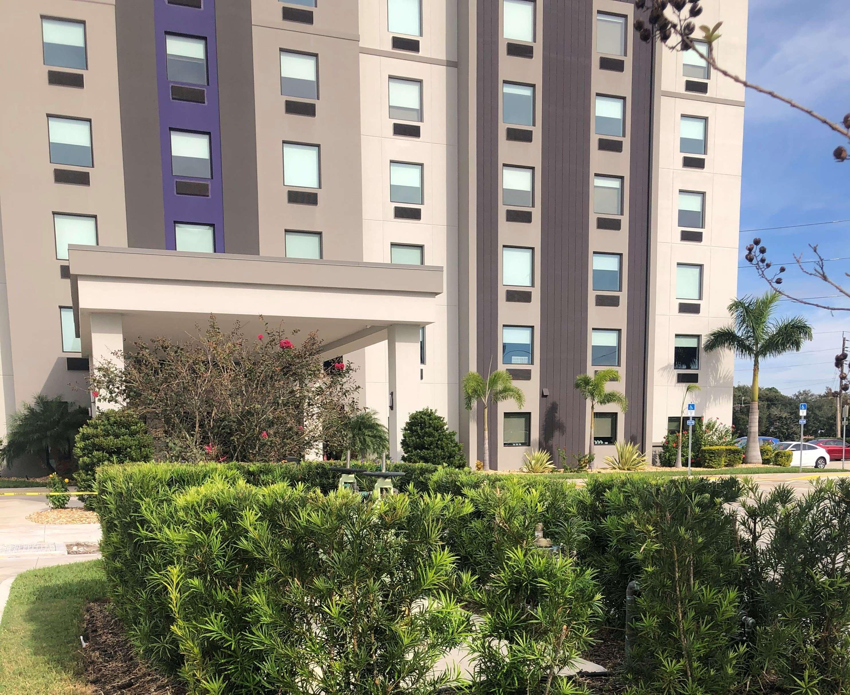 Magnolia Pointe; BW Signature Collection Fruitville Bagian luar foto