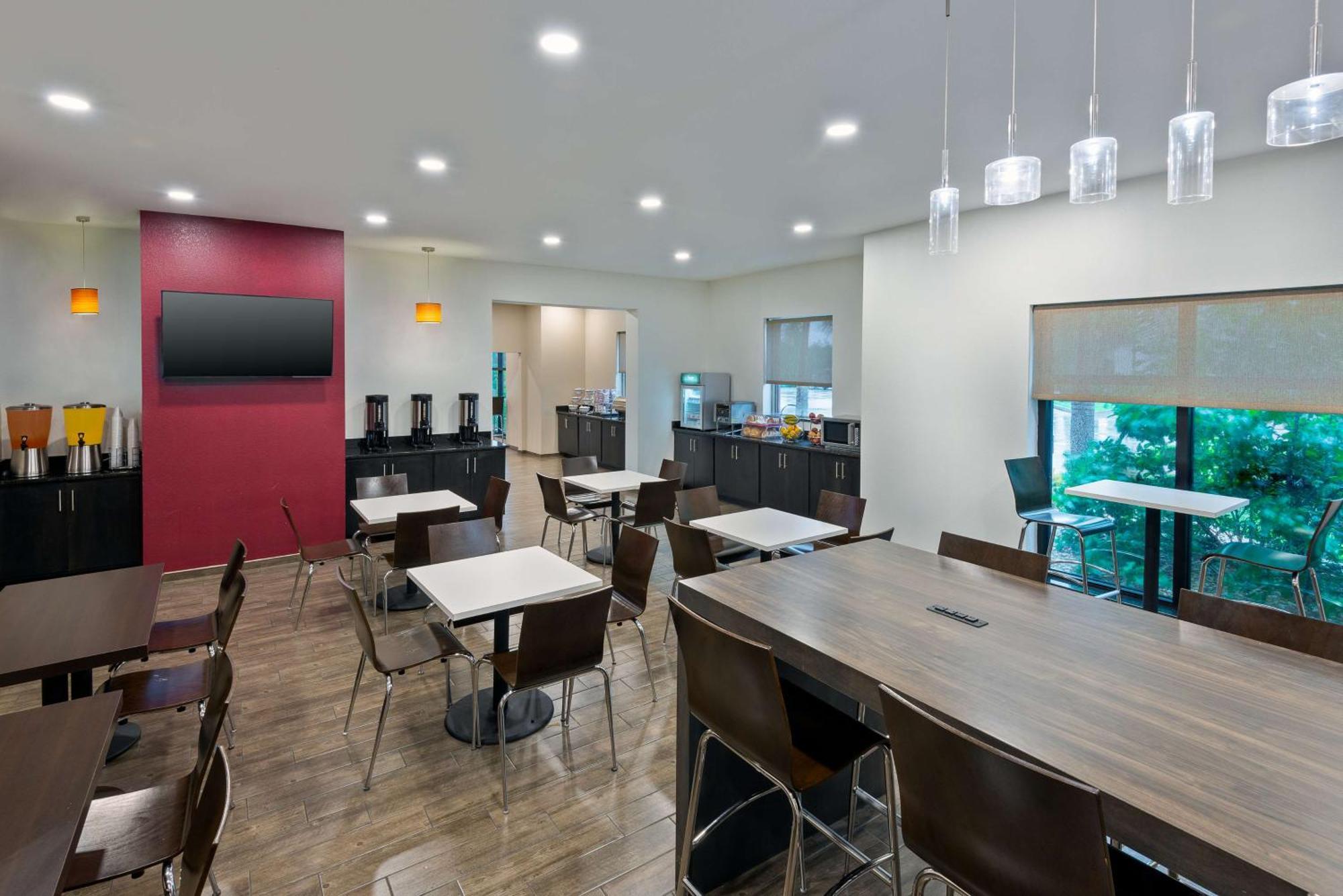 Magnolia Pointe; BW Signature Collection Fruitville Bagian luar foto