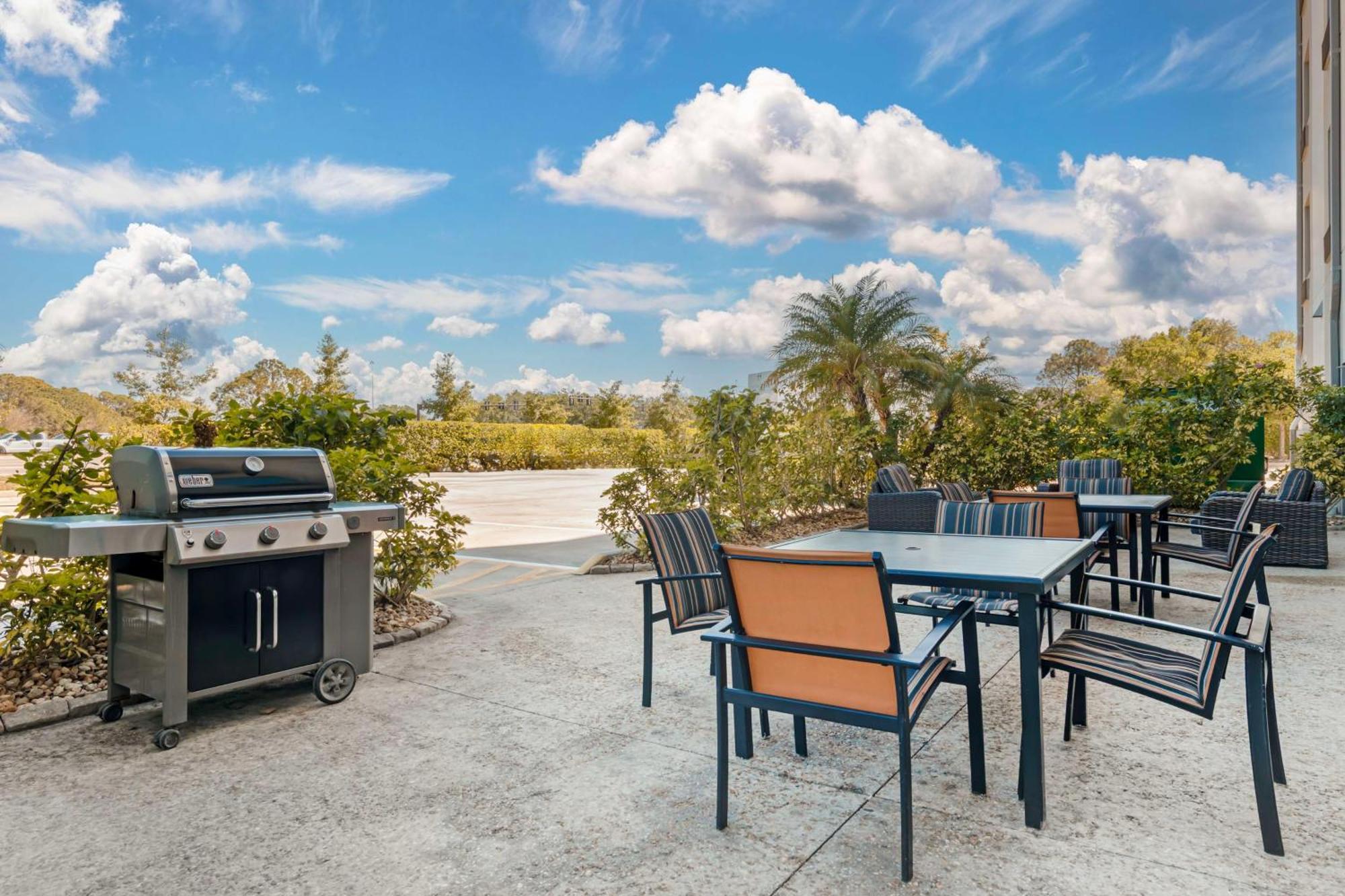 Magnolia Pointe; BW Signature Collection Fruitville Bagian luar foto